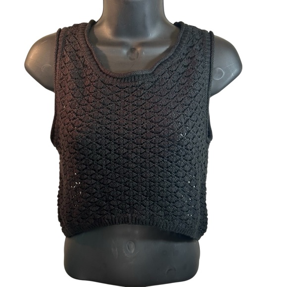 Olive & Oak Black Sweater Crop Top - Picture 1 of 14